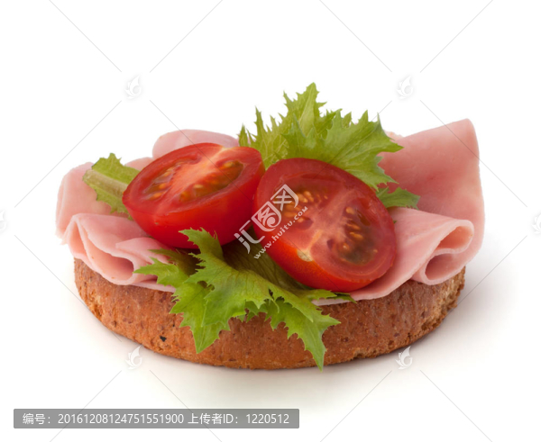 健康三明治配蔬菜和煙熏火腿