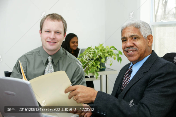 業(yè)務(wù)團隊