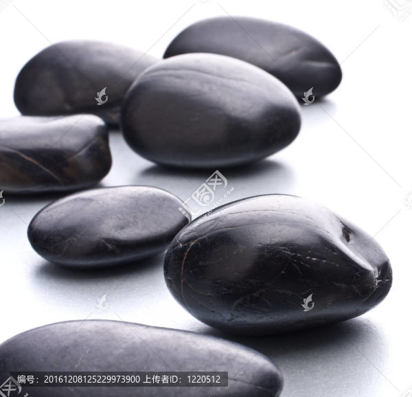 禪石。石材水療與保健理念。