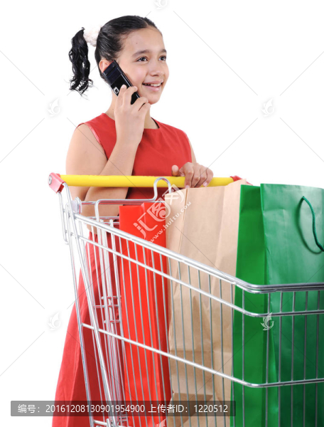 穿紅色衣服的小女孩購物車