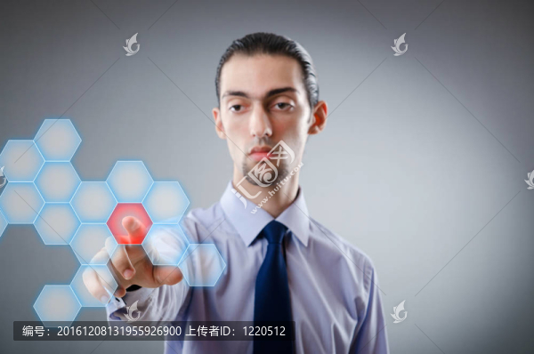 商家按下虛擬按鈕