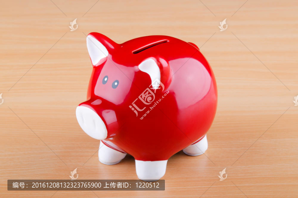 商業(yè)概念中的存錢罐