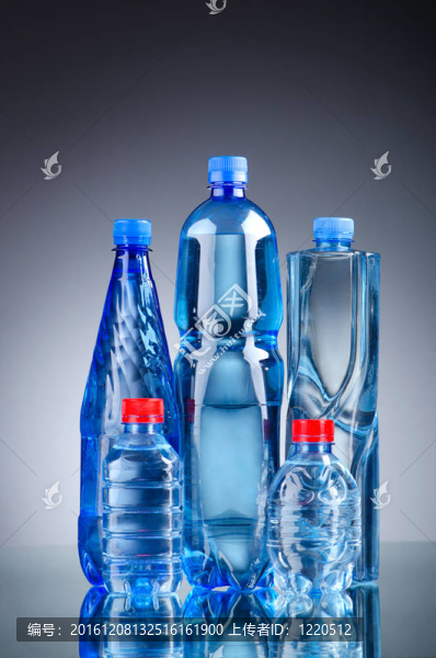 水瓶作為健康飲品的概念