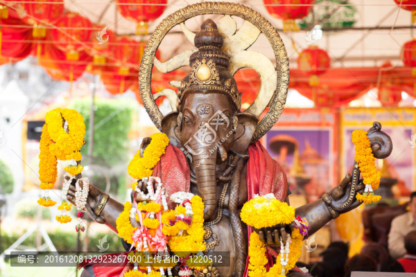 Ganesh。