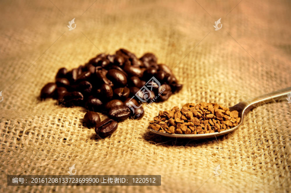 咖啡豆和速溶咖啡