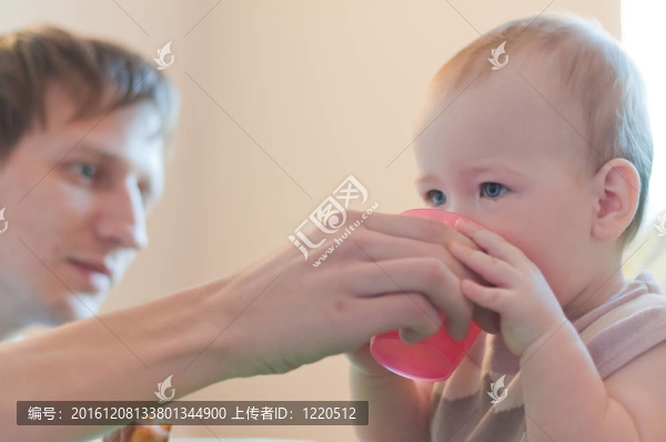 父親和女兒