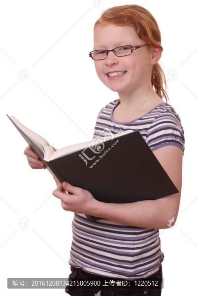 讀書的女孩