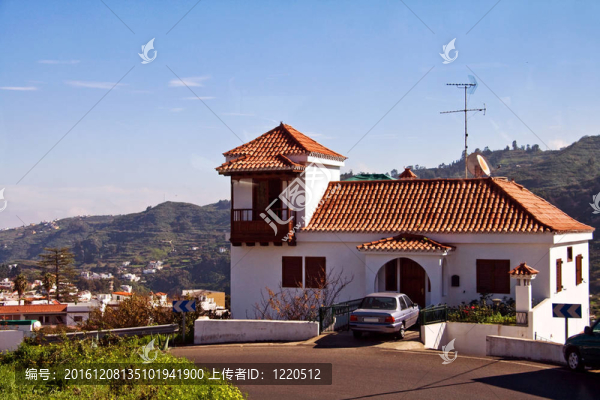 山峰村