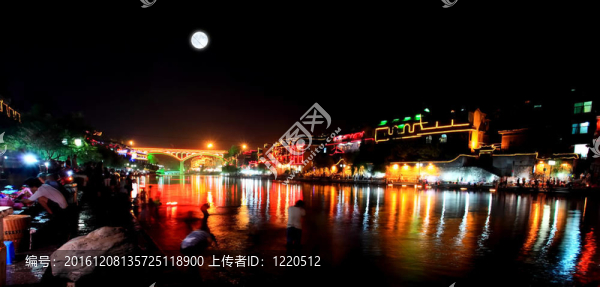 在中國的鳳凰古城夜景