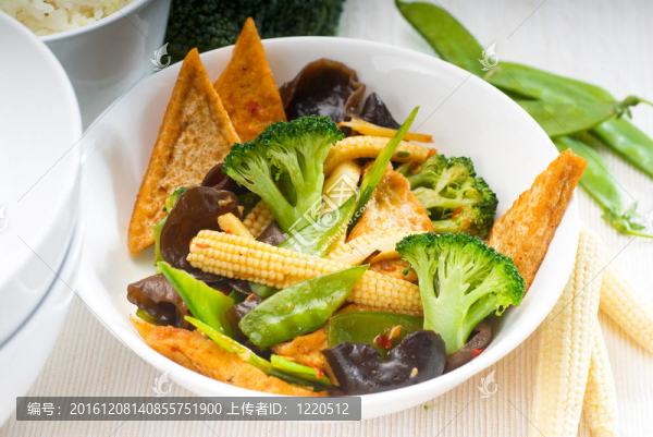 豆腐，豆腐和蔬菜