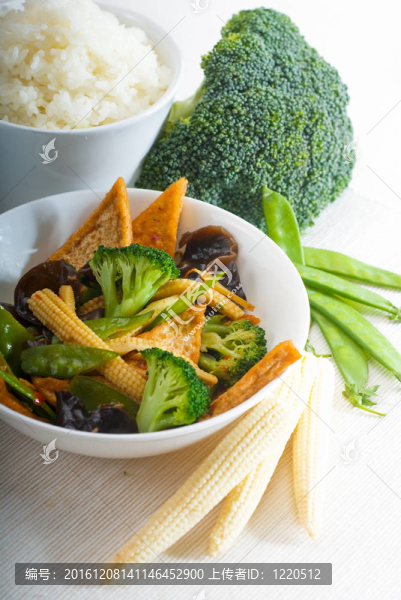 豆腐，豆腐和蔬菜