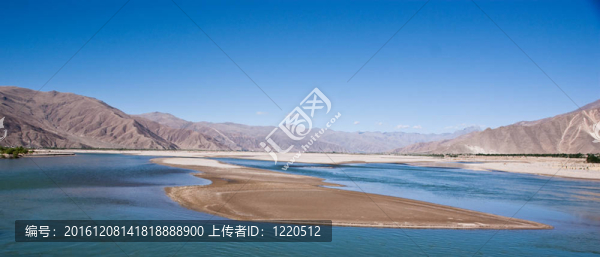 湖在西藏；中國(guó)