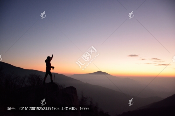 戶外徒步,登山者剪影
