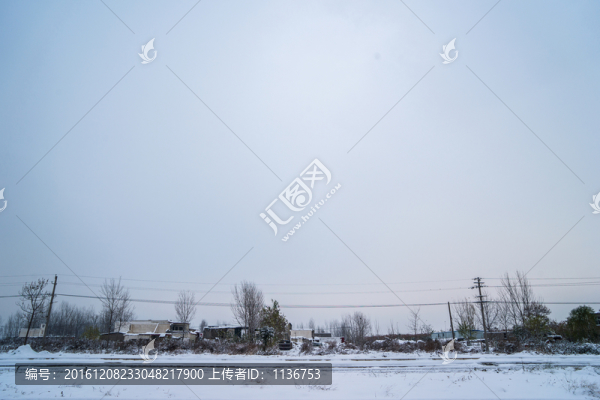 雪地村莊
