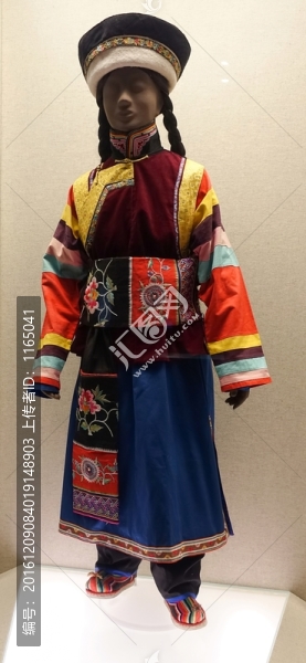 土族服裝