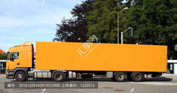 黃色的大卡車