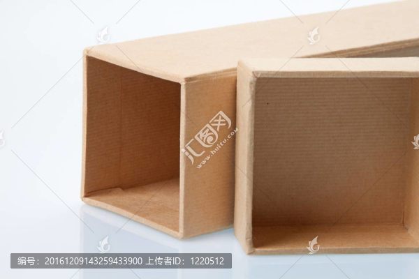帶蓋紙箱