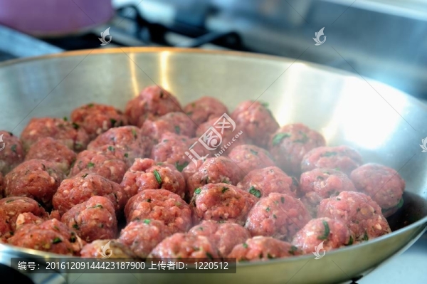 肉丸子