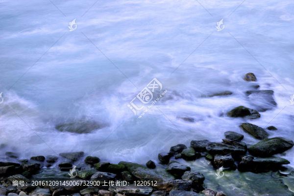 海浪的海岸線