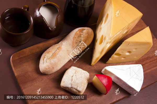奶酪和葡萄酒組合物