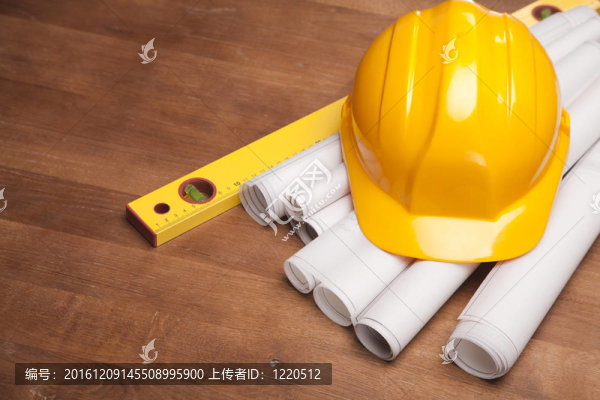 在圖紙上建造工具
