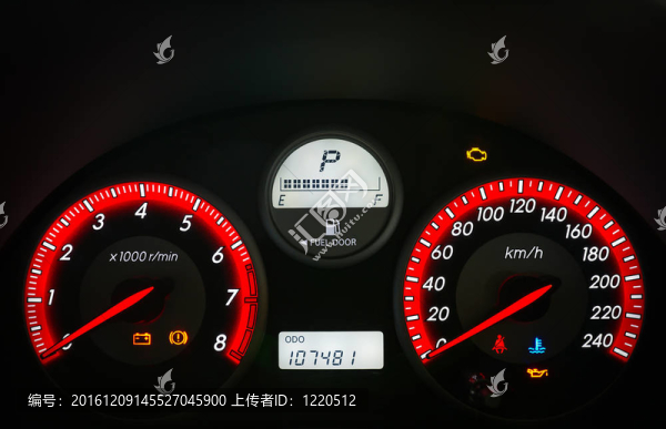 汽車儀表板