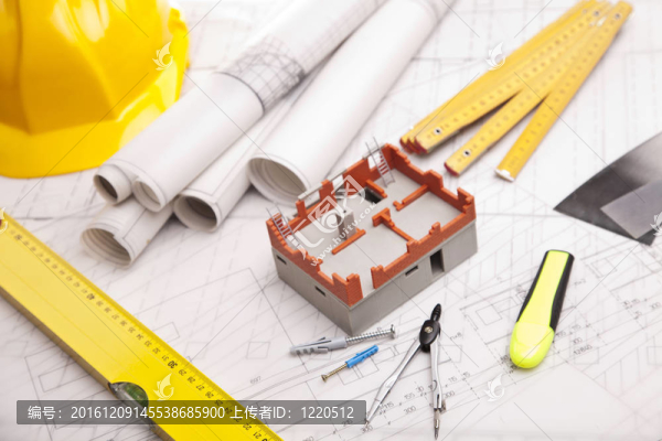 在圖紙上建造工具