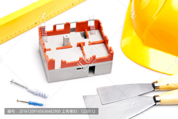 在圖紙上建造工具