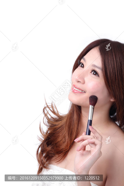 女性用微笑化妝刷