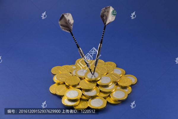 美元對(duì)歐元在藍(lán)色飛鏢靶