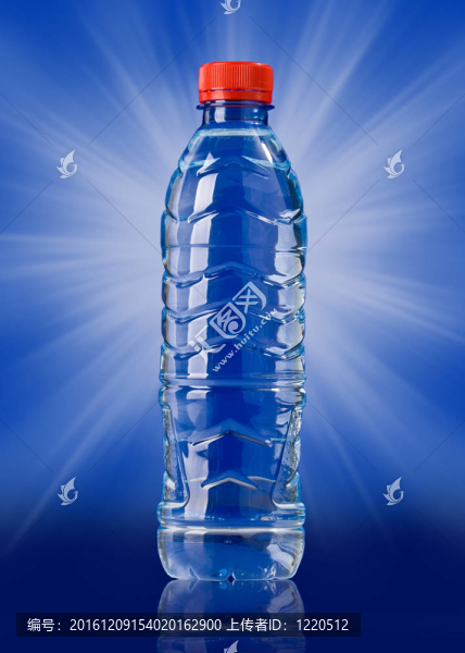 藍(lán)色的水
