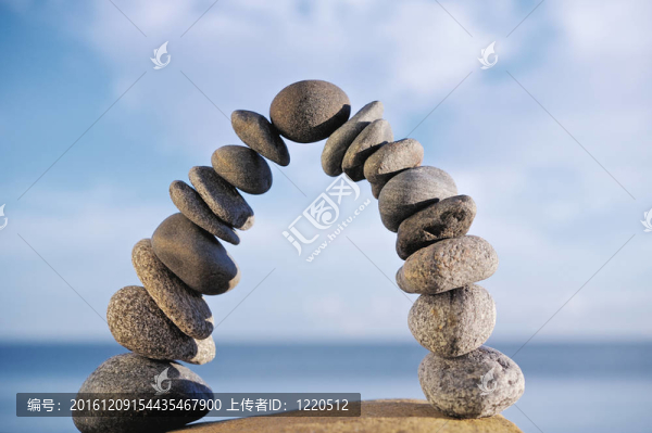 灰色鵝卵石