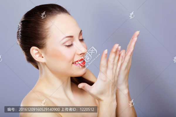 美麗少婦肖像