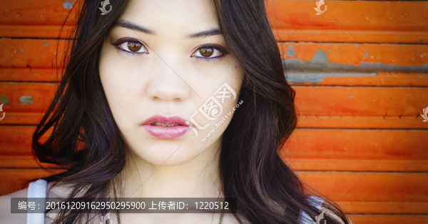 美麗的亞洲年輕模特