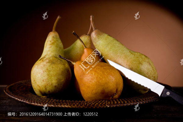 藝術(shù)風(fēng)格差的梨