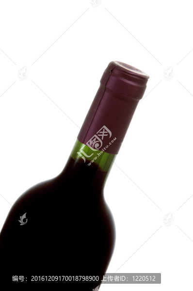 一瓶紅葡萄酒