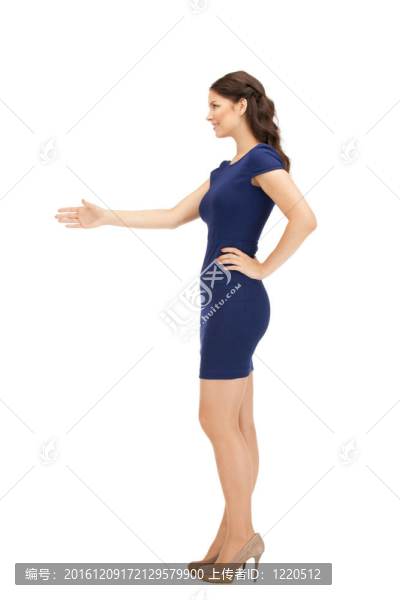 張開手準備握手的女人