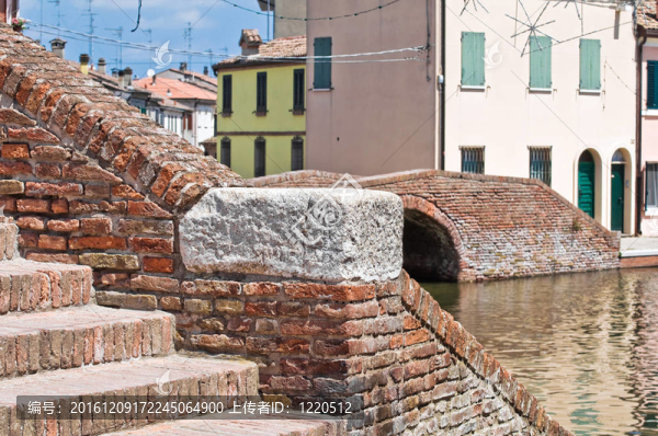 St.,Peter？橋。Comacchio。Emilia,Romagna。意大利.