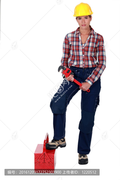 手工藝人拿扳手