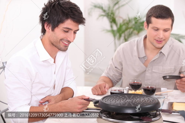 朋友吃晚飯