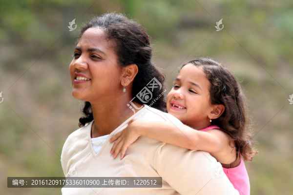 母親和女兒