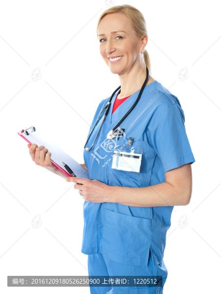 經(jīng)驗(yàn)豐富的女醫(yī)生與剪貼板