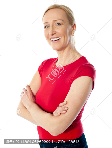 微笑的中年女士；poisng袖手旁觀