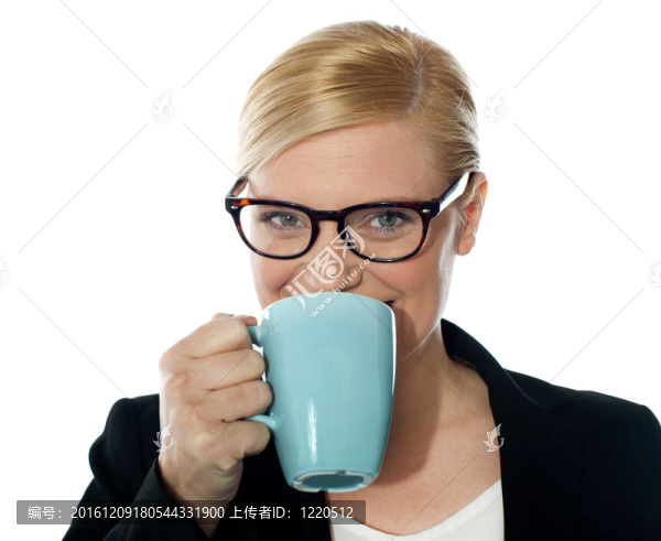 有吸引力的企業(yè)女性喝咖啡