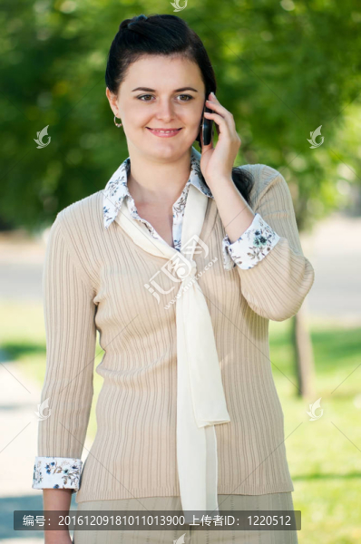 年輕的女商人