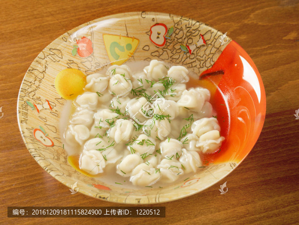 煮意大利式餛飩