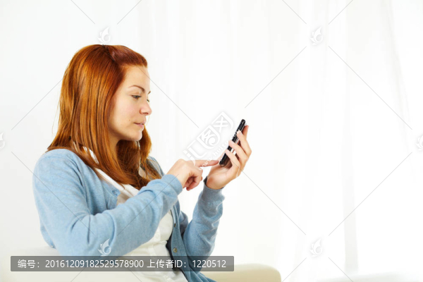 打電話(huà)的女人
