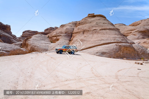 車在瓦迪拉姆的甜點(diǎn)