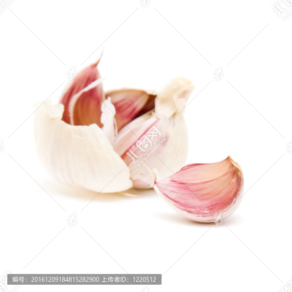 白色和紫色大蒜