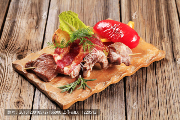 烤羊肉串